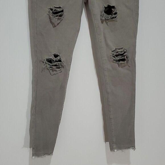 American Eagle Grey 360 super stretch size 6 30x29 jeggings - Picture 2 of 8